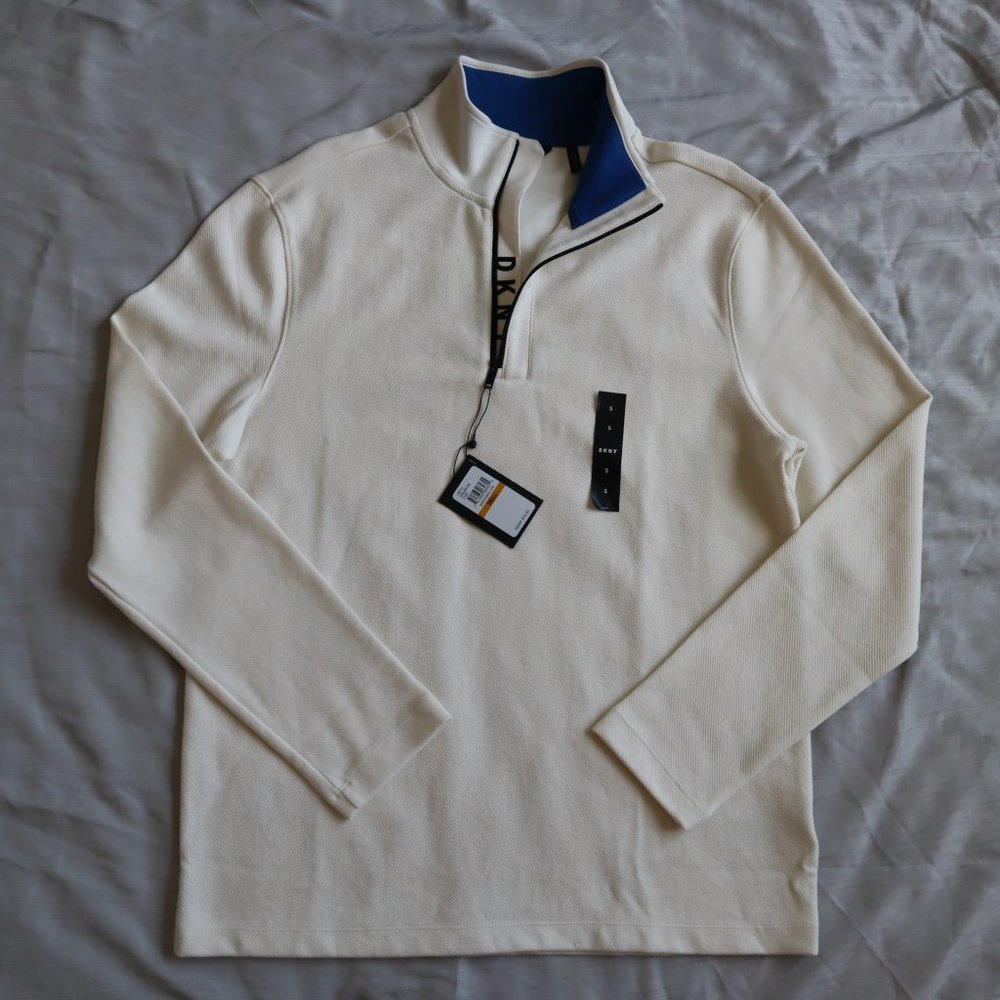 DKNY Men's Sweater Size Small